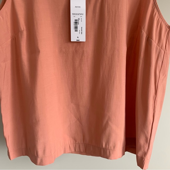 • NWT! [Liz Claiborne] Sleeveless Top • - Picture 3 of 11